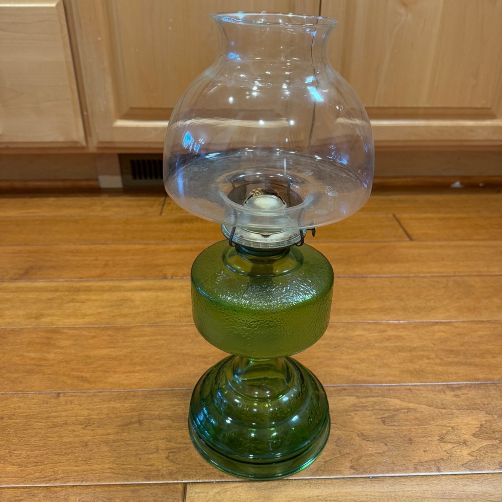 Risdon Mfg Vintage Green Depression Glass Oil Lamp, w/wick, P&A, Danbury CO